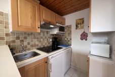 Apartment in La Clusaz - ARAVIS 1500-11