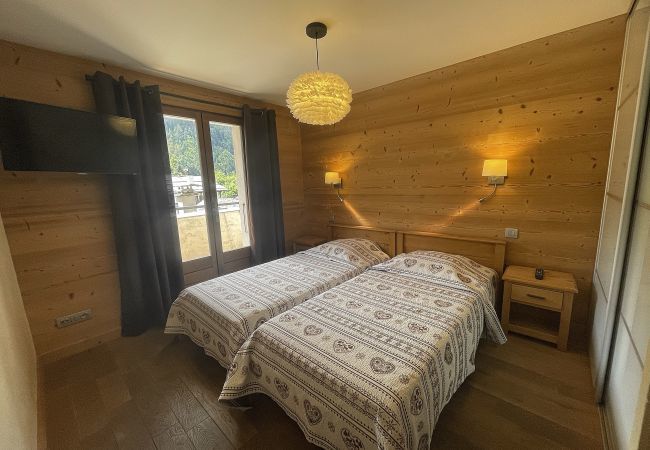 Apartment in La Clusaz - Bedière, apartment 3 - for 8 people 3* in the village  Apartment in La Clusaz - Bedière, apartment 3 - for 8 people 3* in the village