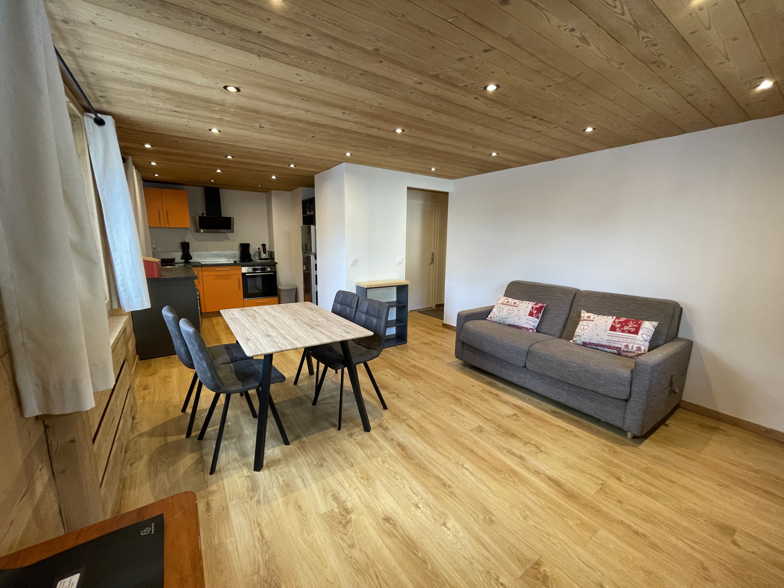  in La Clusaz - Caprice 4 - Apartment for 4 people in the village 