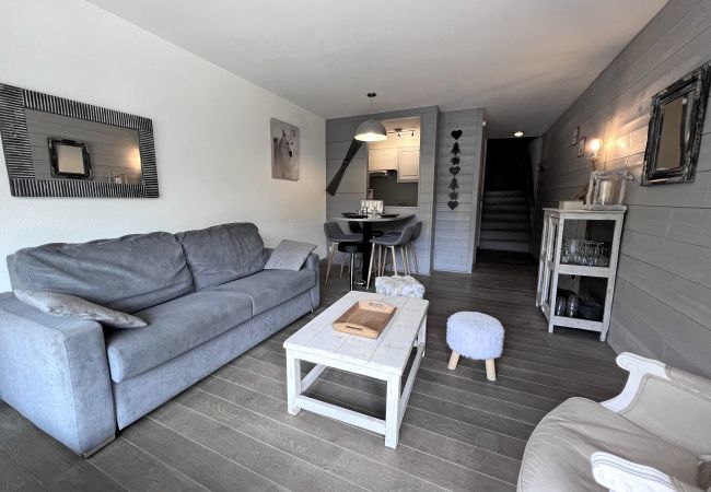 Apartment in La Clusaz - Crystal 15 - Apartment for 4 people 2* in the village 