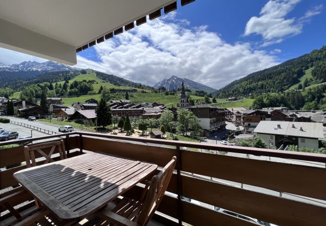 Apartment in La Clusaz - Crystal 15 - Apartment for 4 people 2* in the village  Apartment in La Clusaz - Crystal 15 - Apartment for 4 people 2* in the village