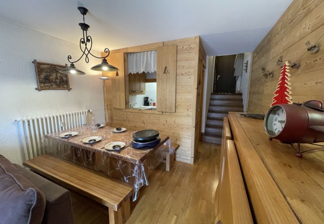 Apartment in La Clusaz - Crystal 25 - Duplex for 6 people 3* in the village