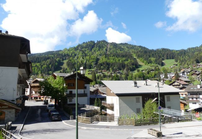 Apartment in La Clusaz - Gentianes 1 - Apartment 3*** in the village, near ski slope for 8 people