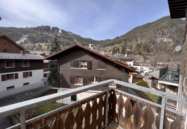 Apartment in La Clusaz - Gentianes 3 bis - Apartment 3*** village center, near ski slope 4 pers. Apartment in La Clusaz - Gentianes 3 bis - Apartment 3*** village center, near ski slope 4 pers.