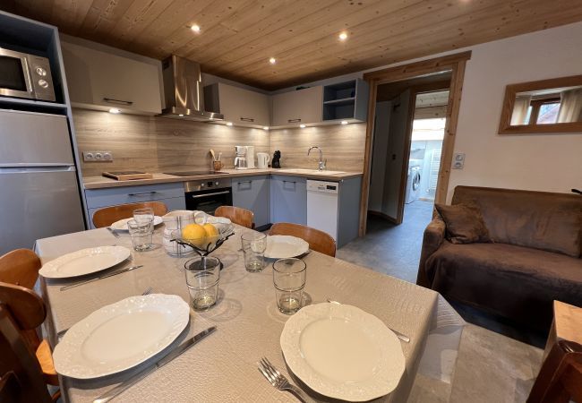 Apartment in La Clusaz - Gentianes flat 4 - Apartment 3*** village center, near ski slope for 7/8 people Apartment in La Clusaz - Gentianes flat 4 - Apartment 3*** village center, near ski slope for 7/8 people