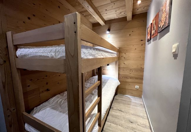 Studio in La Clusaz - Parnasse 203 - Apartment 3* on the ski slope, in the village for 4 people Studio in La Clusaz - Parnasse 203 - Apartment 3* on the ski slope, in the village for 4 people