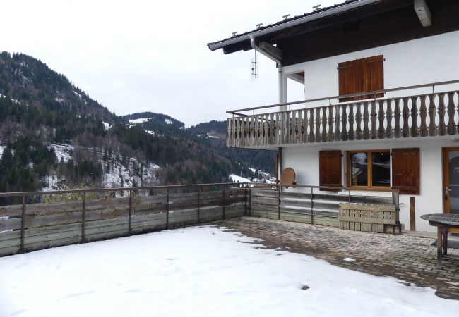 Apartment in La Clusaz - Pastorale 2 - Apartment for 6 people 4 * Apartment in La Clusaz - Pastorale 2 - Apartment for 6 people 4 *