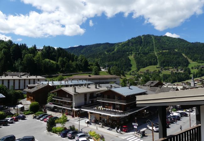 Apartment in La Clusaz - Elan 15 - Flat for 6 people, village center, 2* Apartment in La Clusaz - Elan 15 - Flat for 6 people, village center, 2*