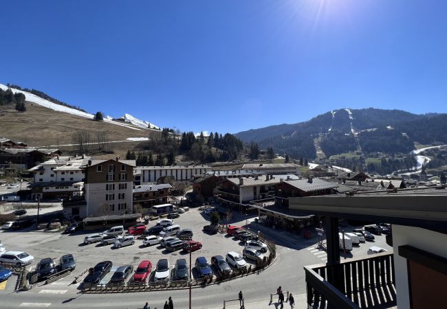 Apartment in La Clusaz - Elan 15 - Flat for 6 people, village center, 2* Apartment in La Clusaz - Elan 15 - Flat for 6 people, village center, 2*