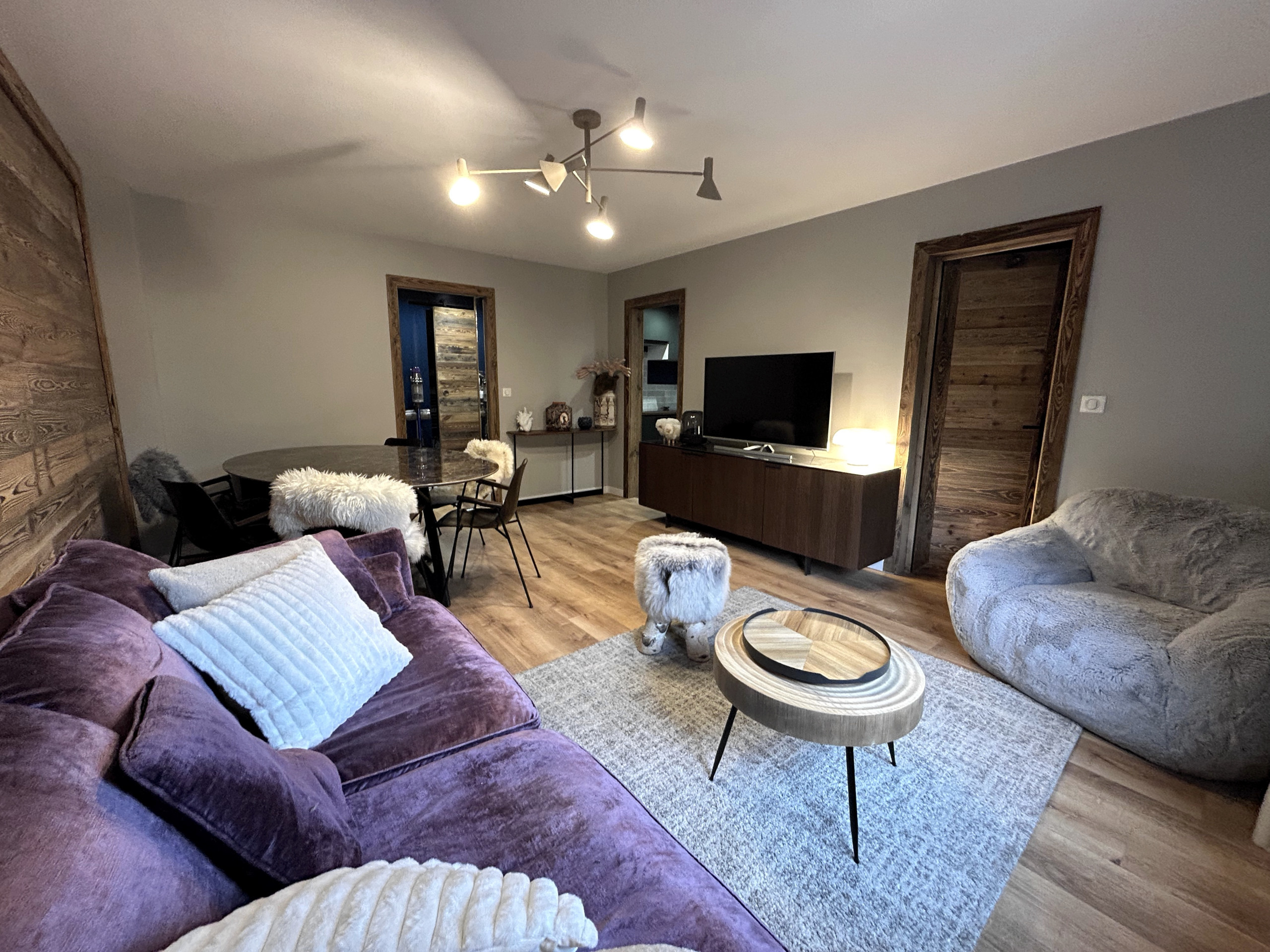  in La Clusaz - Gravaches 3 - Apartment 2*, village center, near pistes for 6 people
