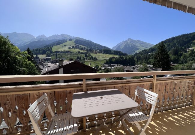 Apartment in La Clusaz - Crepuscule 3 - Apartment near ski slopes and village, 2* 6 people.