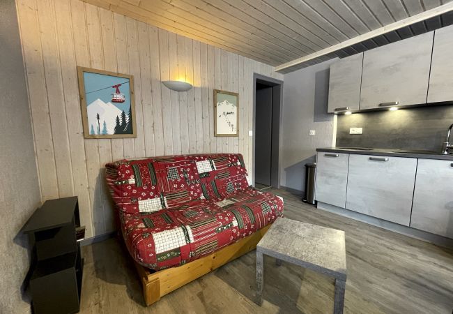 Apartment in La Clusaz - Grotte aux Fées D - Apartment on the slopes, near the village 6 pers. Apartment in La Clusaz - Grotte aux Fées D - Apartment on the slopes, near the village 6 pers.