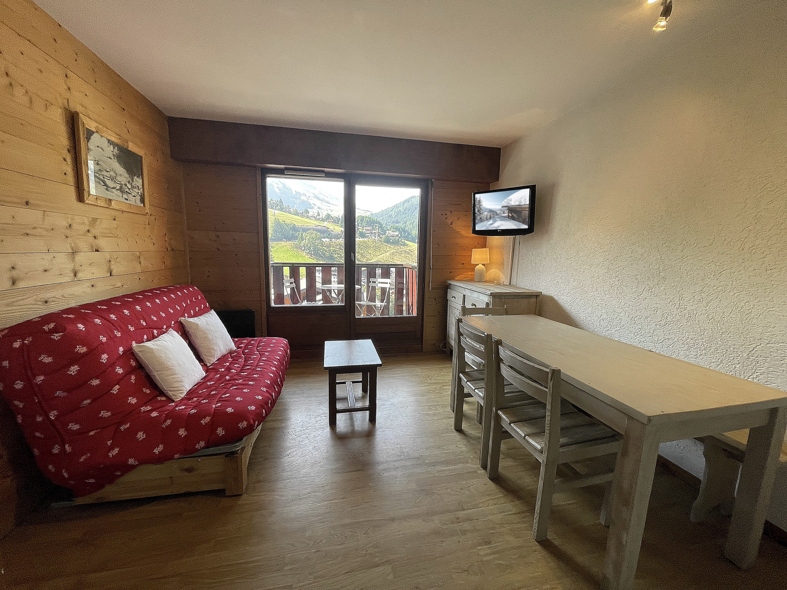  in La Clusaz - Residence 2-234 - 2 rooms 4 pers. 2*,  nice view