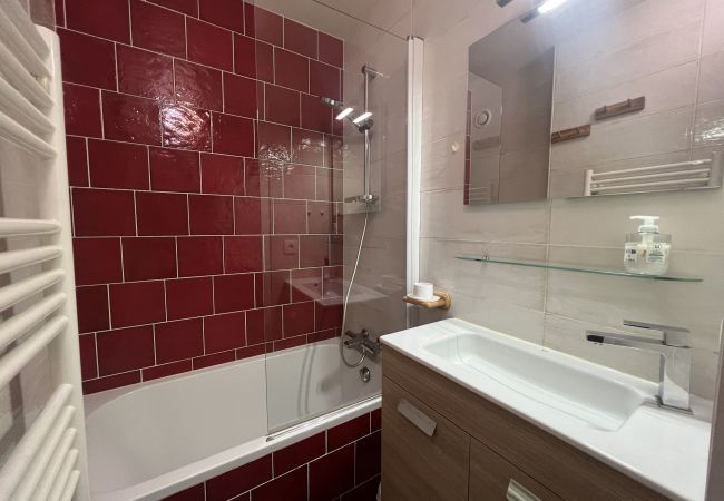 Apartment in La Clusaz - Reposire, apartment 8 - 5 pers. directly south Apartment in La Clusaz - Reposire, apartment 8 - 5 pers. directly south