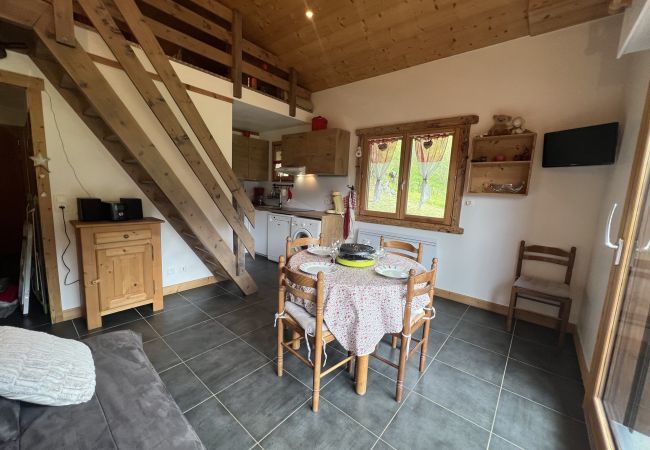 Apartment in La Clusaz - Reposire, apartment 8 - 5 pers. directly south Apartment in La Clusaz - Reposire, apartment 8 - 5 pers. directly south