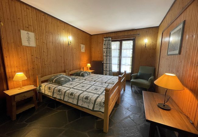 Apartment in La Clusaz - Alpée 1 - Apartment in chalet for 4 people 2* Apartment in La Clusaz - Alpée 1 - Apartment in chalet for 4 people 2*