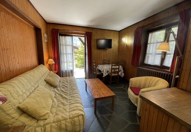 Apartment in La Clusaz - Alpée 1 - Apartment in chalet for 4 people 2* Apartment in La Clusaz - Alpée 1 - Apartment in chalet for 4 people 2*