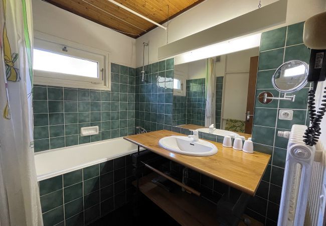 Apartment in La Clusaz - Alpée 5 - Apartment in chalet for 6 people 2* Apartment in La Clusaz - Alpée 5 - Apartment in chalet for 6 people 2*