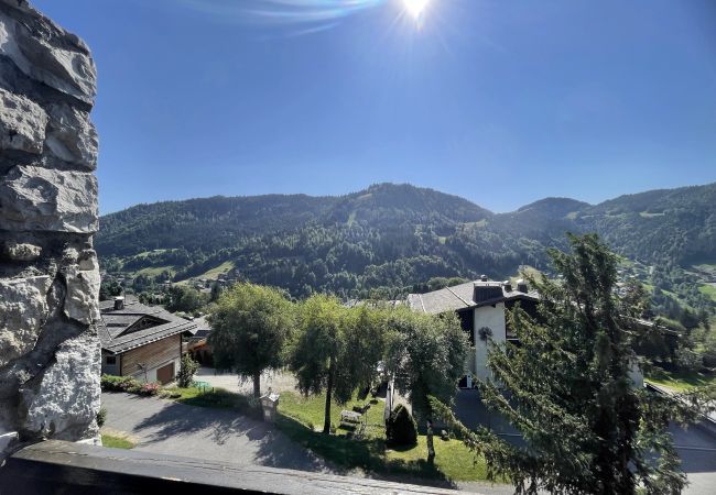 Apartment in La Clusaz - Alpée 5 - Apartment in chalet for 6 people 2* Apartment in La Clusaz - Alpée 5 - Apartment in chalet for 6 people 2*