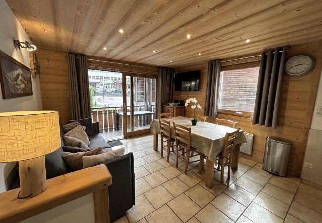 Apartment in La Clusaz - NEW RENTAL: KERANGUEN 5 – Village-center apartment, close to slopes and shops – Wi-Fi – Parking