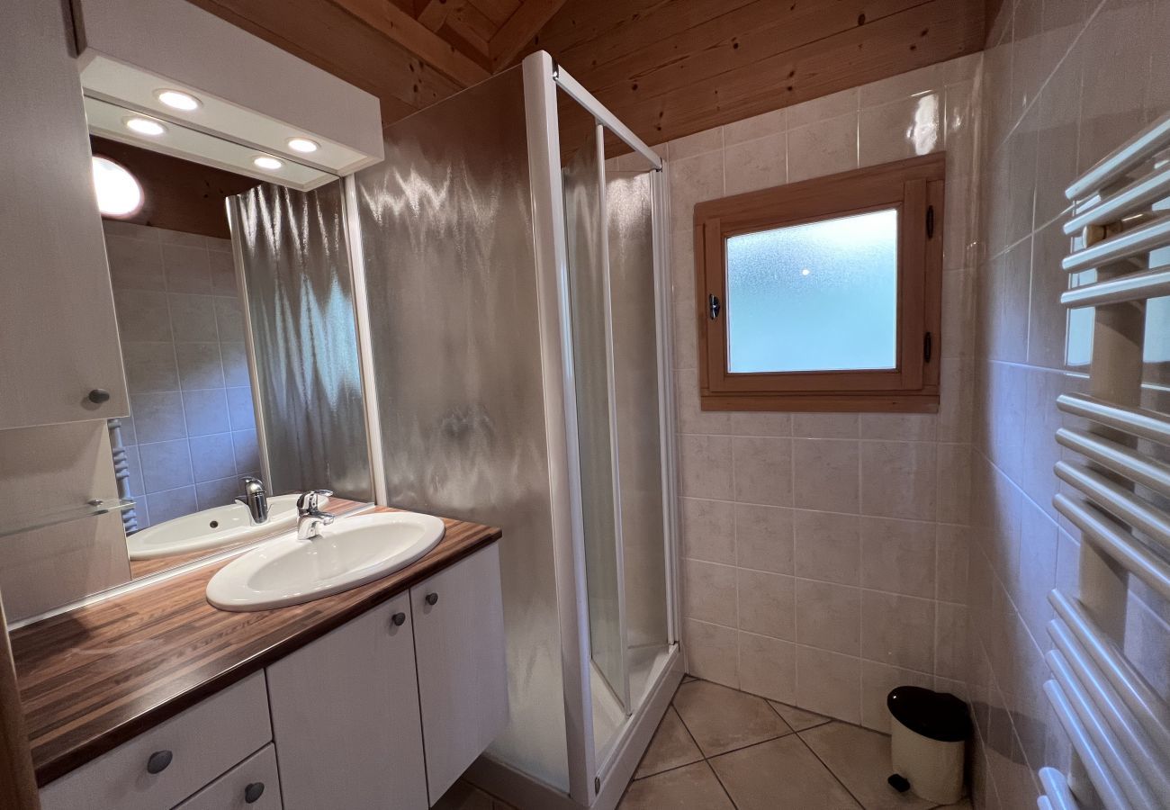 Apartment in La Clusaz - Aulp de Suz' 1 - Half chalet for 6 people 3* 