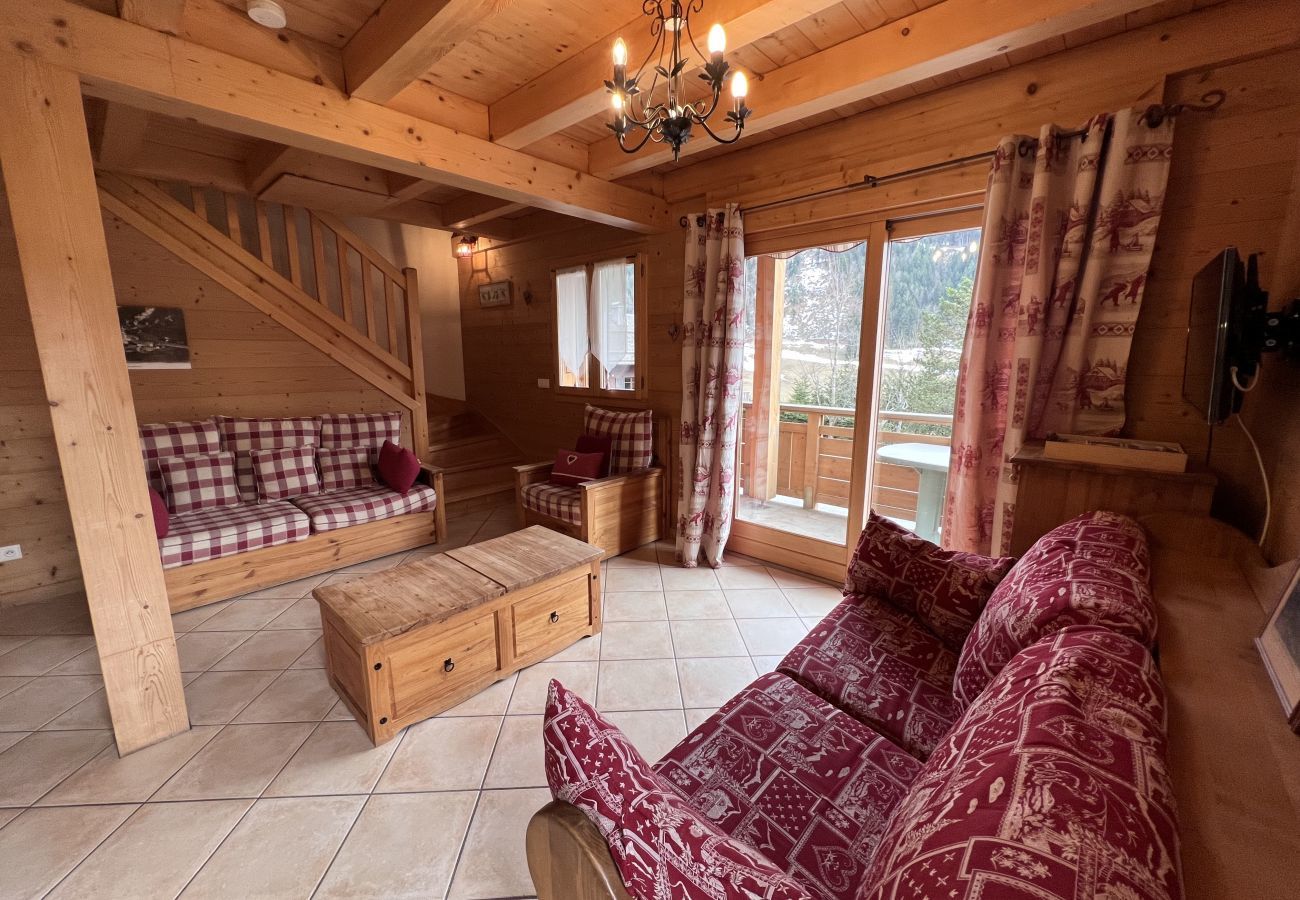 Apartment in La Clusaz - Aulp de Suz' 1 - Half chalet for 6 people 3* 