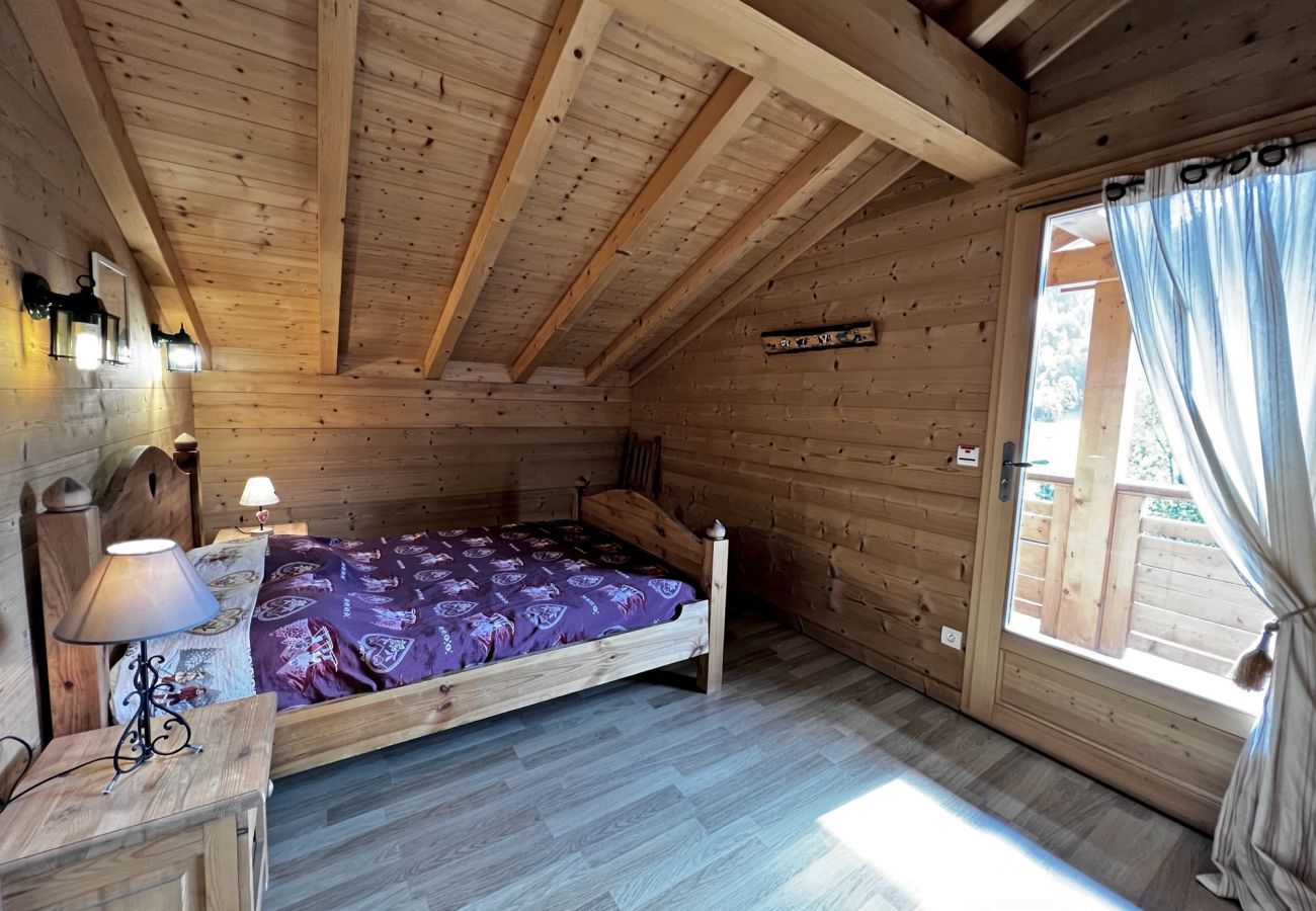 Chalet in La Clusaz - Aulp de Suz' 2 - Half chalet for 6 people 3* 