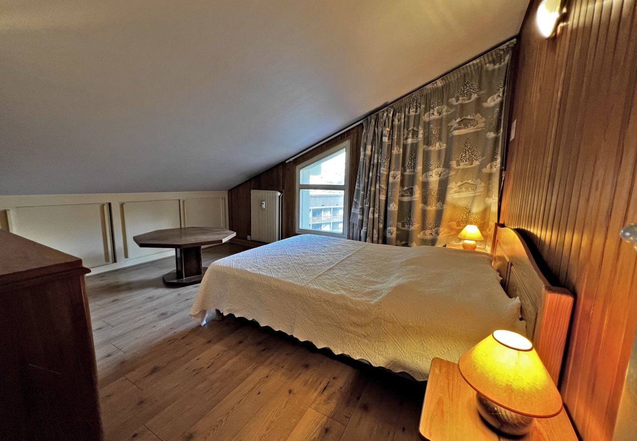 Apartment in La Clusaz - Belmont, apartment 26 - for 8 people 2* in the village