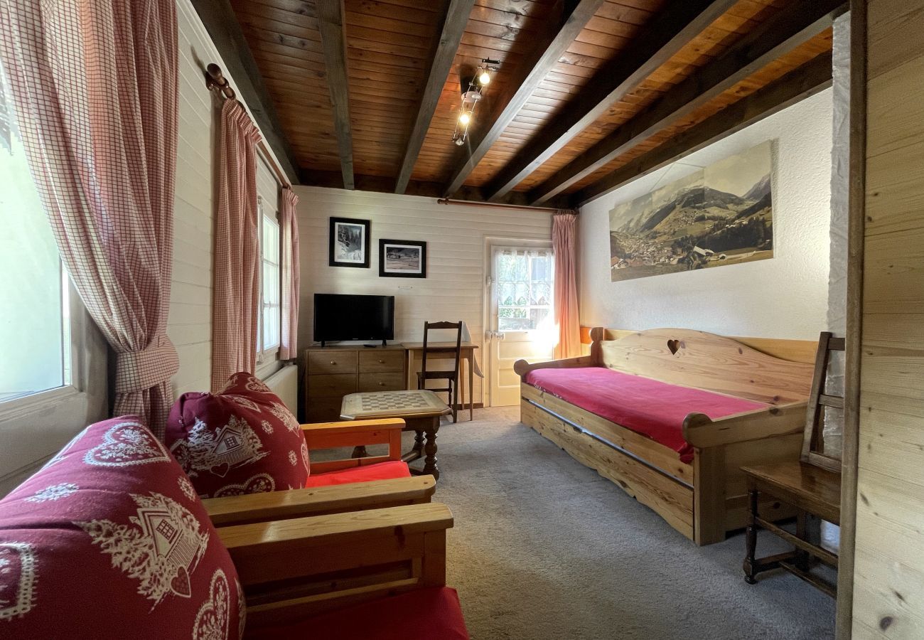 Chalet in La Clusaz - Cotterg - Chalet for 15 people 2* in the village 