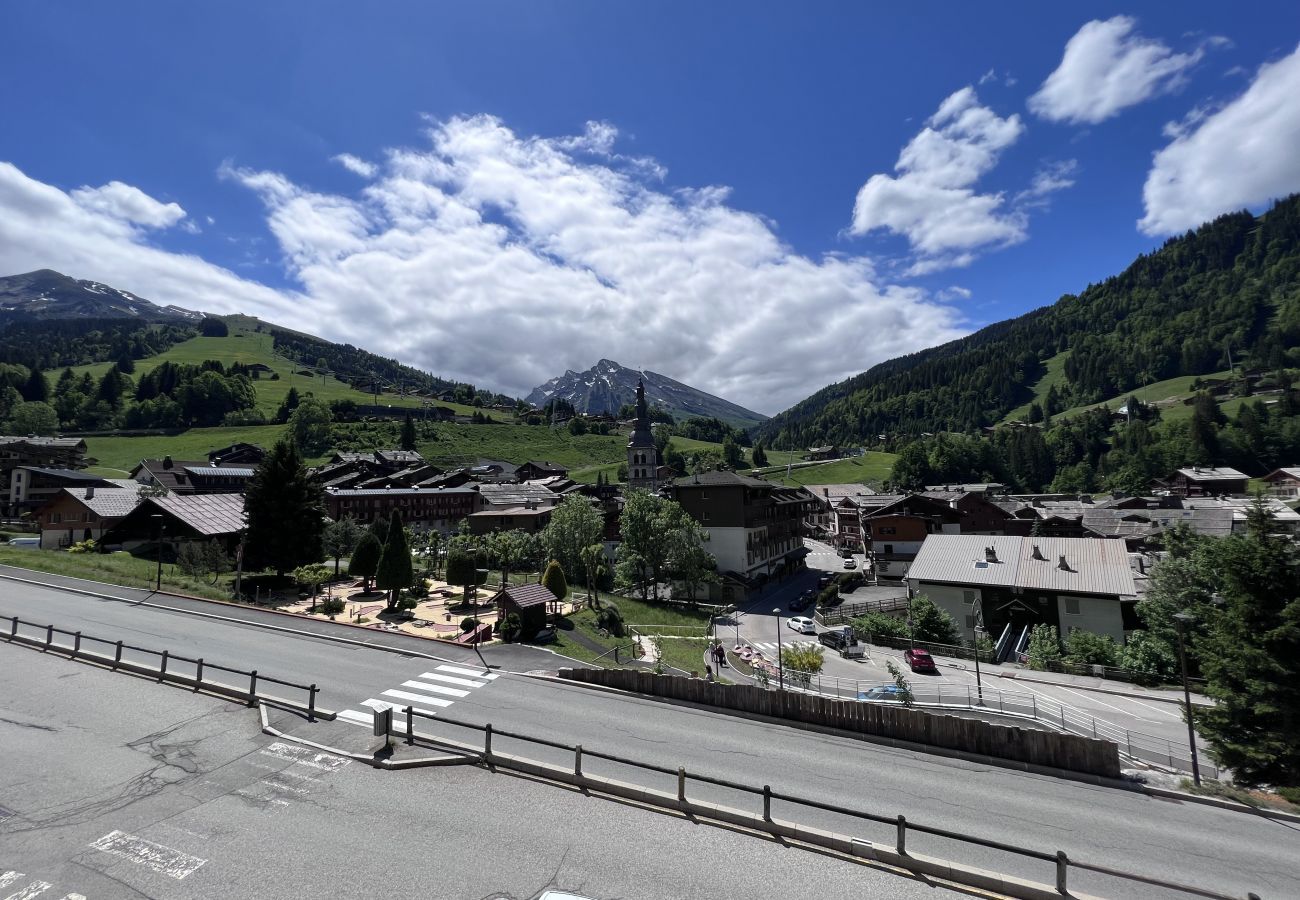 Apartment in La Clusaz - Crystal 15 - Apartment for 4 people 2* in the village 