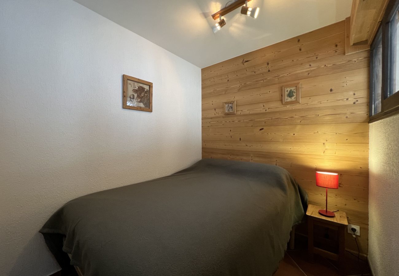 Apartment in La Clusaz - Crystal 25 - Duplex for 6 people 3* in the village