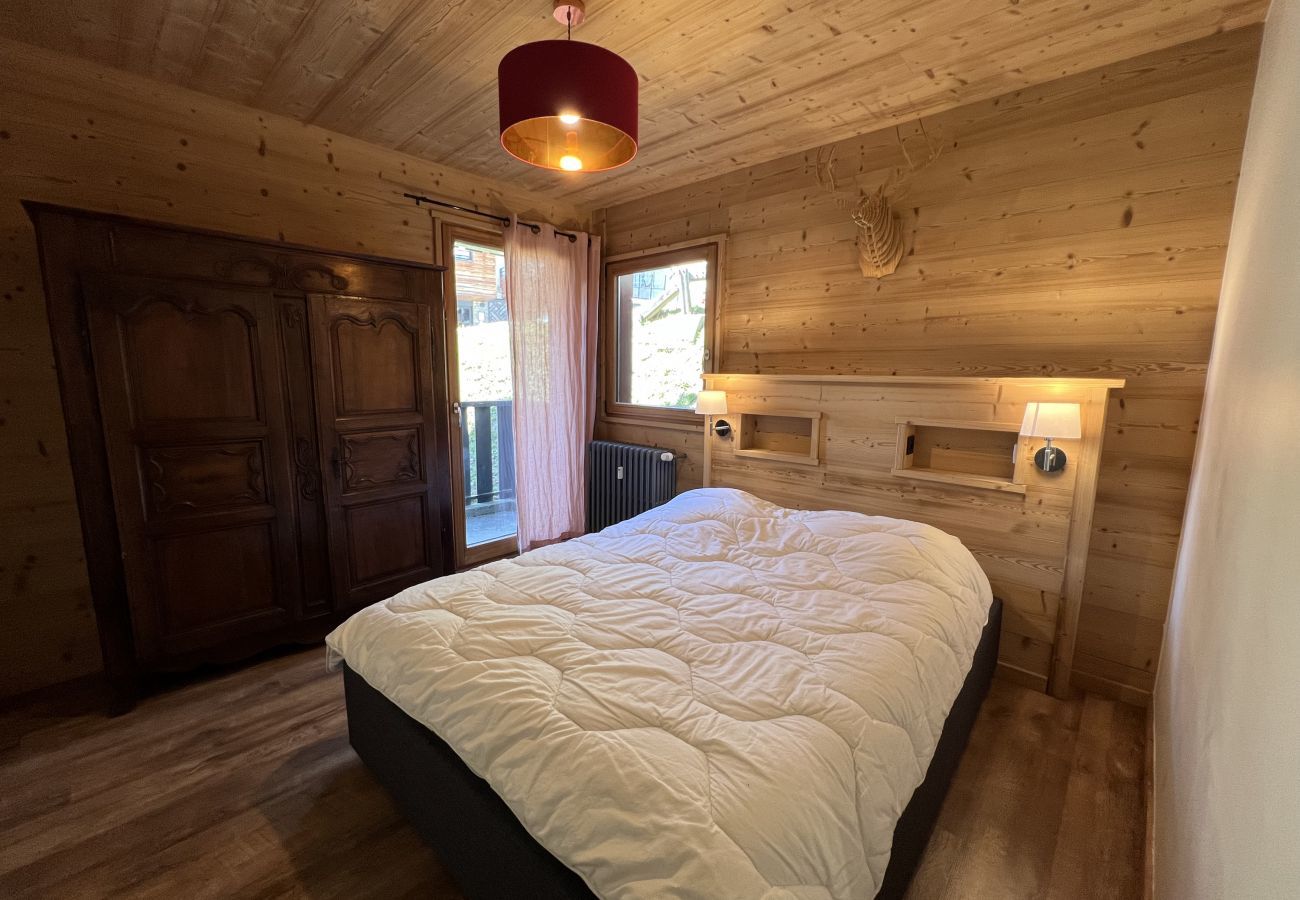 Apartment in La Clusaz - Elan 12 - Apartment for 8 people 3* in the village