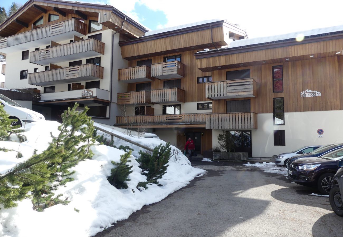 Studio in La Clusaz - Parnasse 203 - Apartment 3* on the ski slope, in the village for 4 people