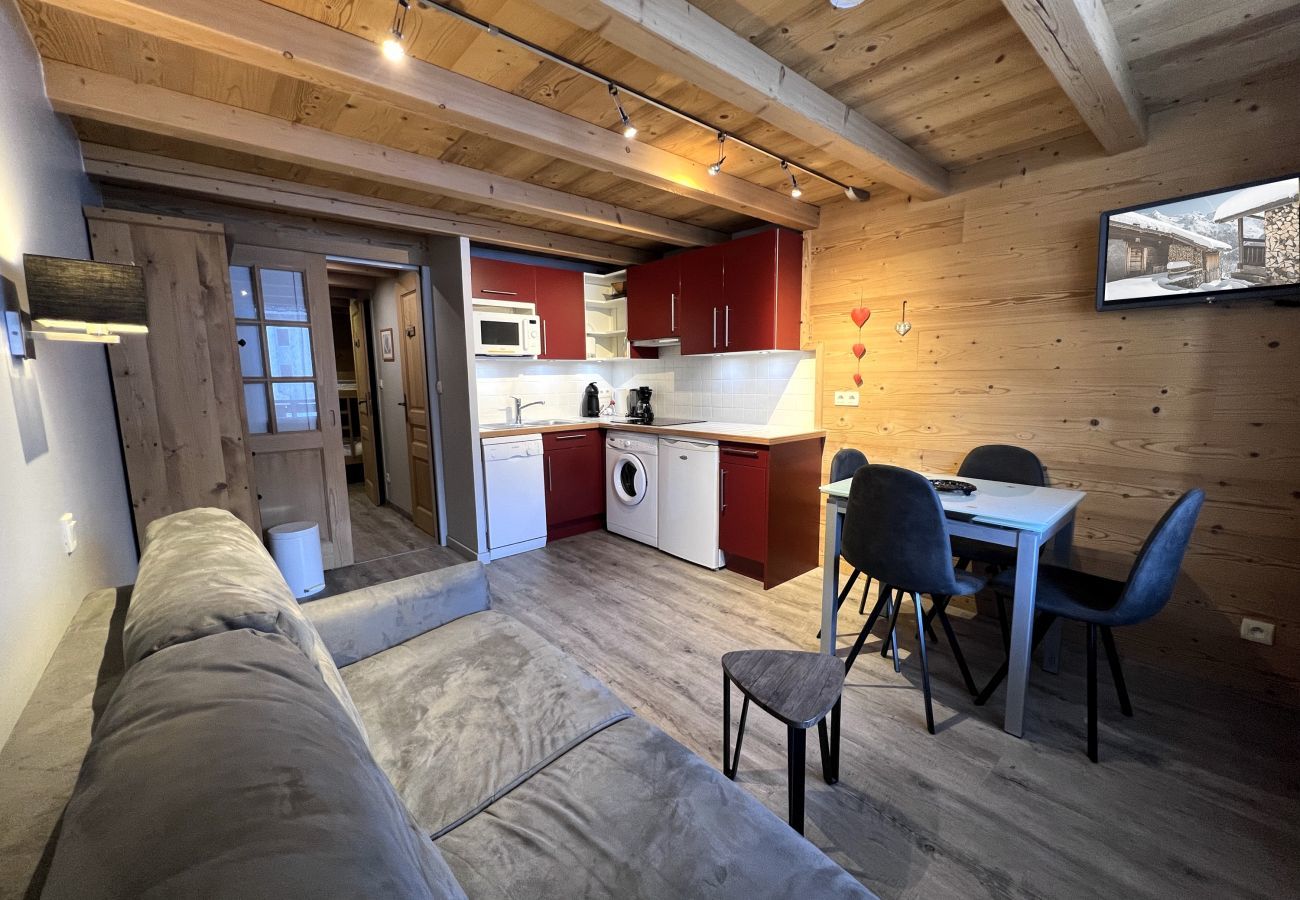 Studio in La Clusaz - Parnasse 203 - Apartment 3* on the ski slope, in the village for 4 people