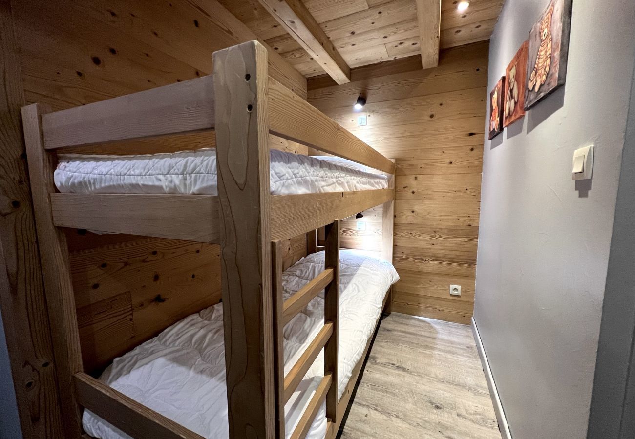 Studio in La Clusaz - Parnasse 203 - Apartment 3* on the ski slope, in the village for 4 people