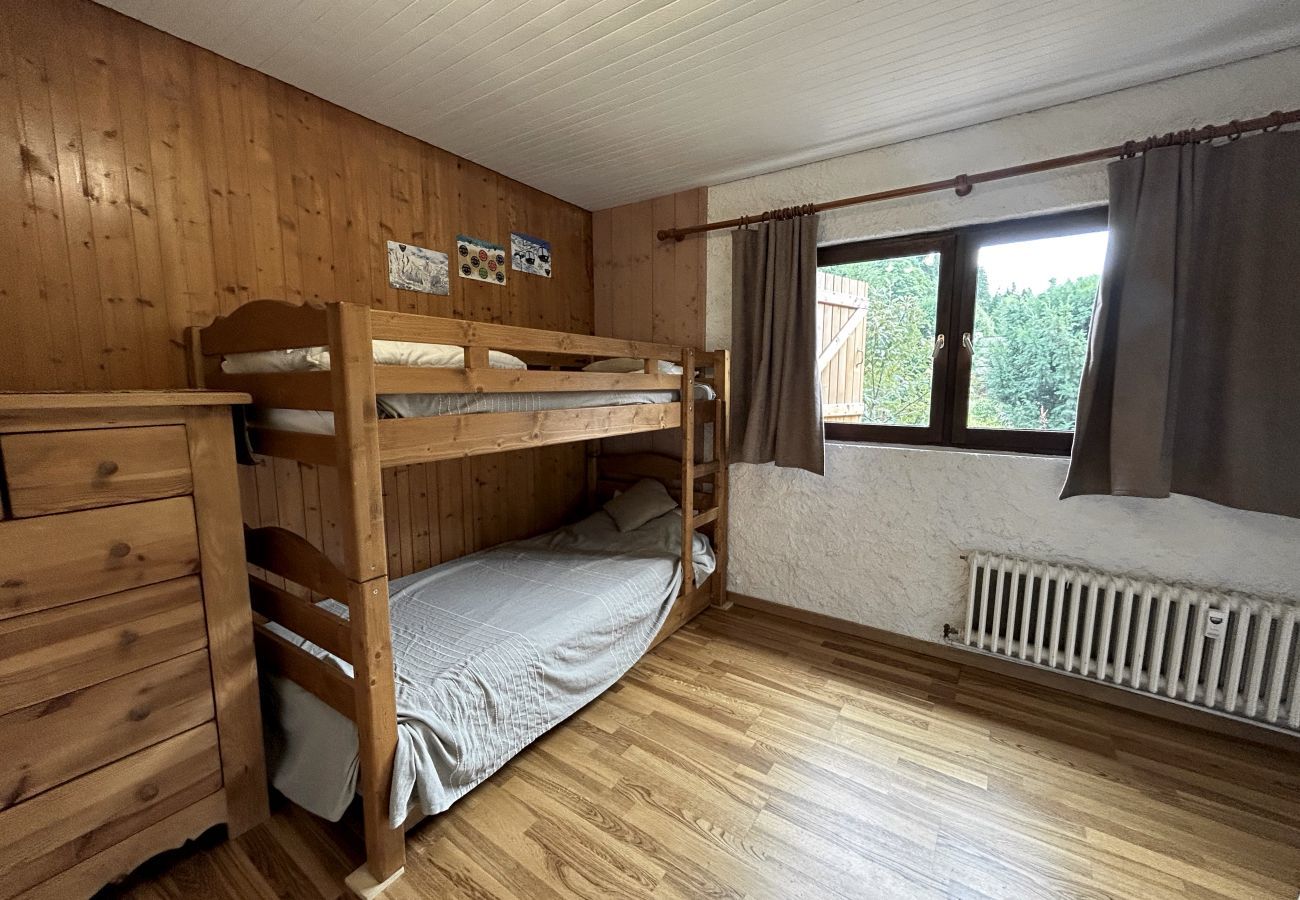 Apartment in La Clusaz - Aravis 1500, apartment 11 - 2* ski-in ski-out for 6 people