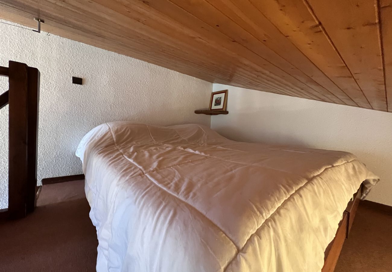Apartment in La Clusaz - Richemont 12 - Duplex for 4 people 2* near ski slopes