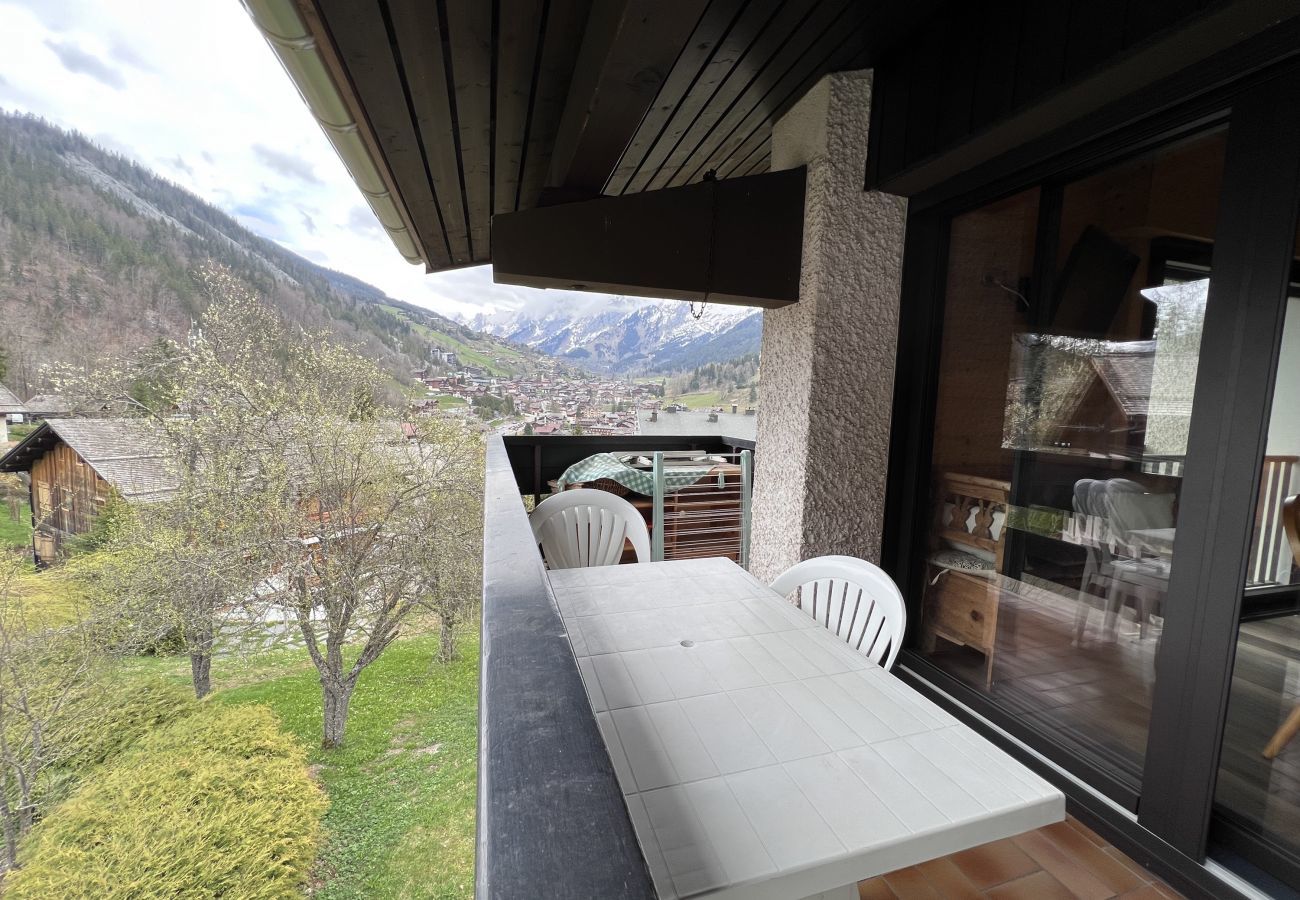 Apartment in La Clusaz - Sapaudia G - Apartment for 5 people 2*, ski on the feet, nice view