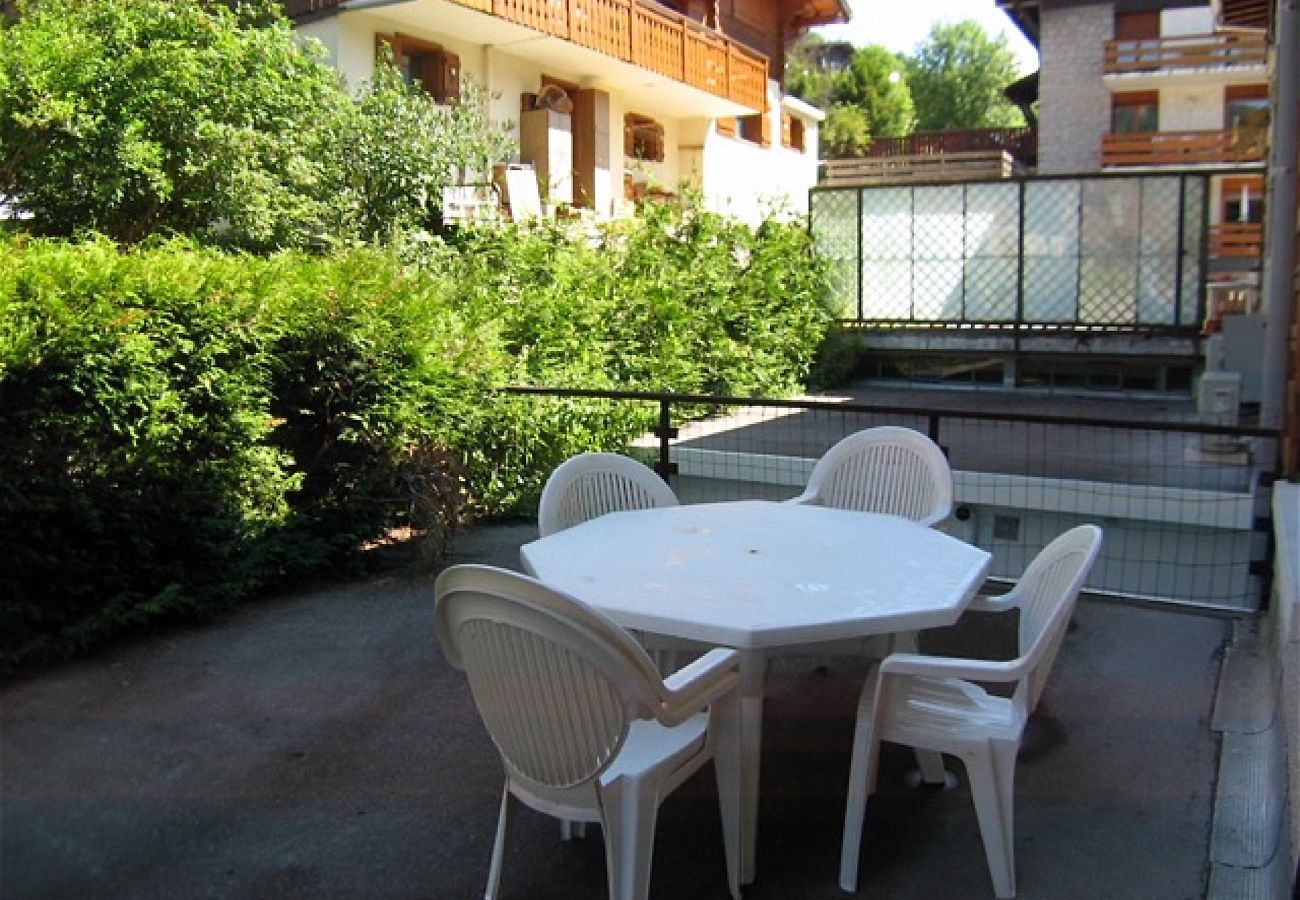 Apartment in La Clusaz - Neige et Roc 2 - Apartment 3* village center for 6 people