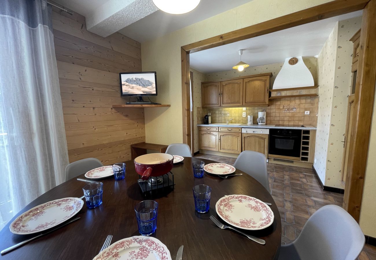 Apartment in La Clusaz - Neige et Roc 2 - Apartment 3* village center for 6 people