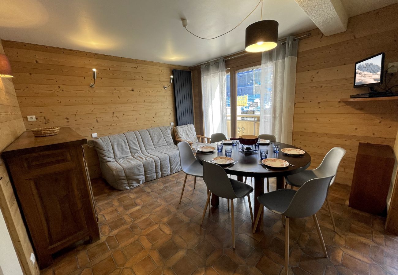 Apartment in La Clusaz - Neige et Roc 2 - Apartment 3* village center for 6 people