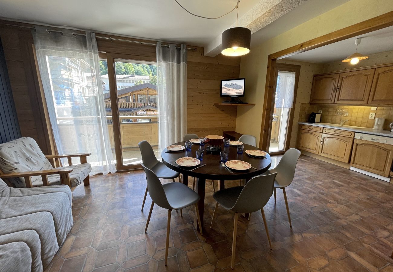 Apartment in La Clusaz - Neige et Roc 2 - Apartment 3* village center for 6 people