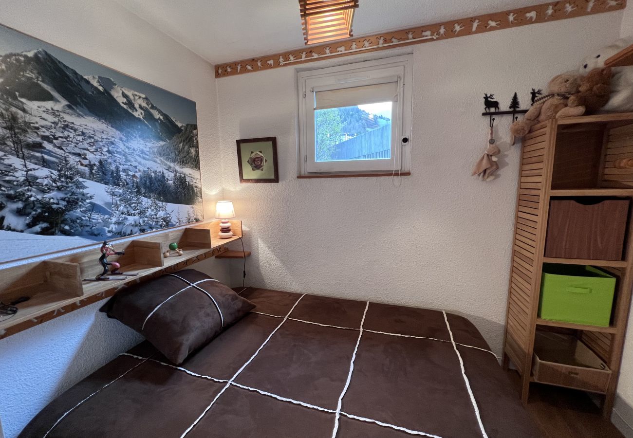 Apartment in La Clusaz - Parnasse 1- 413- Village centre at the foot of the slopes, 4 pers.