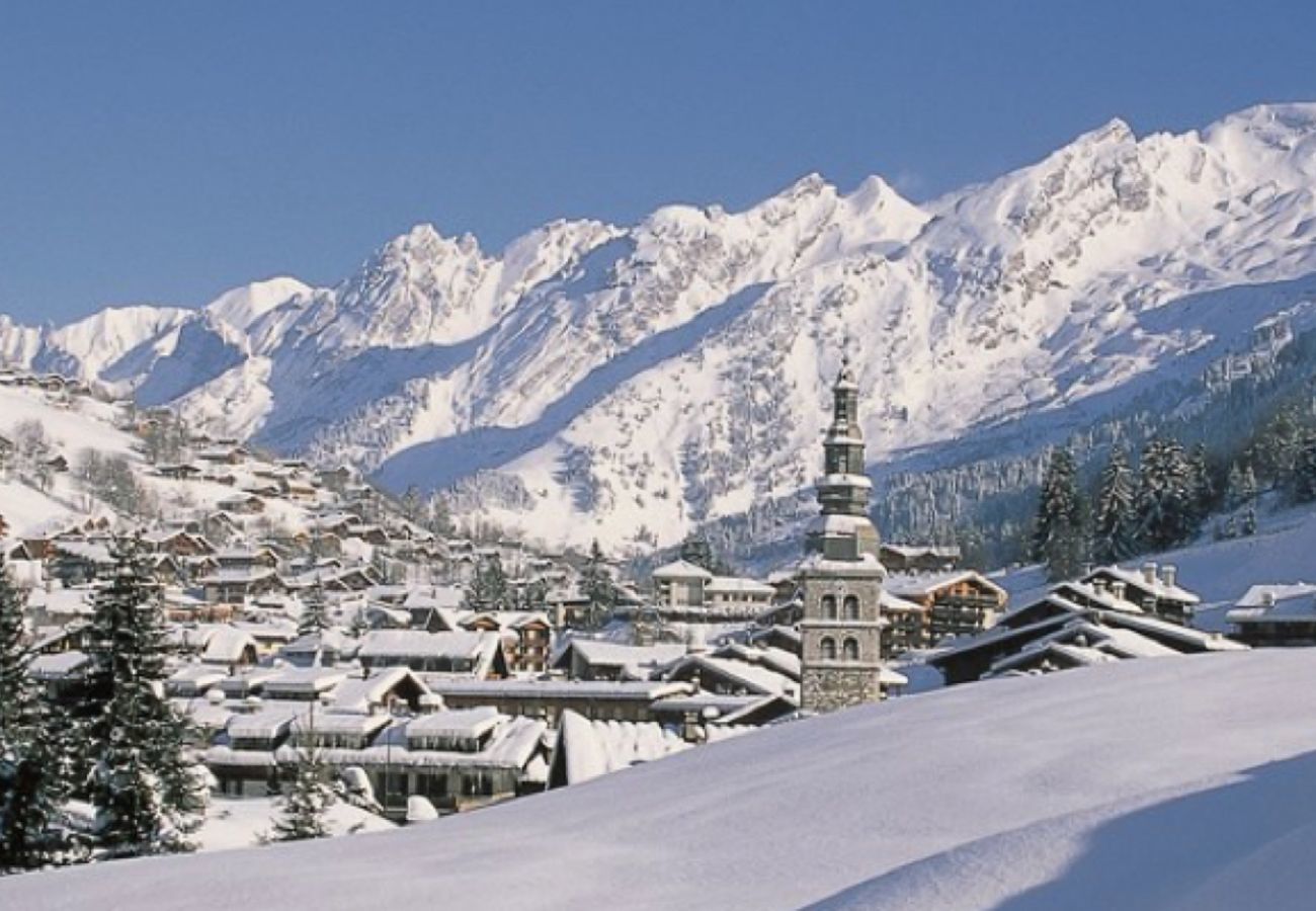 Apartment in La Clusaz - Crepuscule 3 - Apartment near ski slopes and village, 2* 6 people.