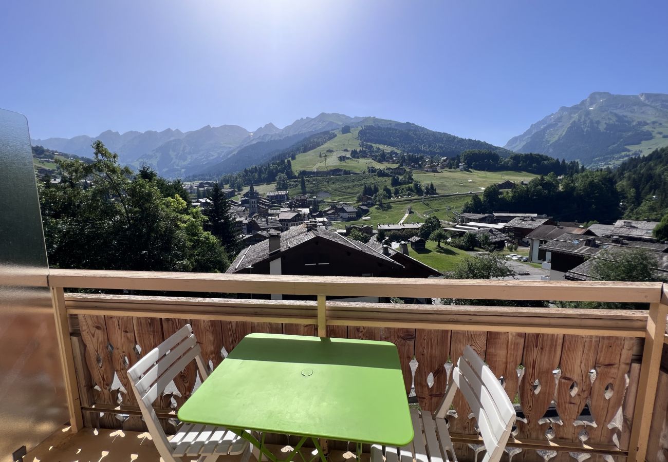 Apartment in La Clusaz - Crepuscule 5 - Apartment near ski slopes and village, 2* 4 pers.