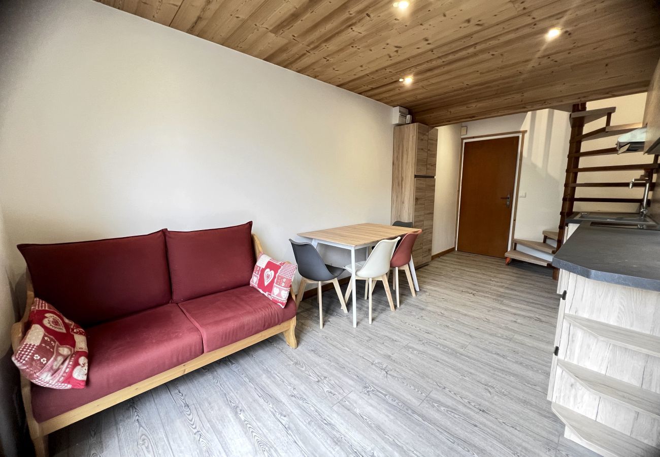 Apartment in La Clusaz - Crepuscule 5 - Apartment near ski slopes and village, 2* 4 pers.