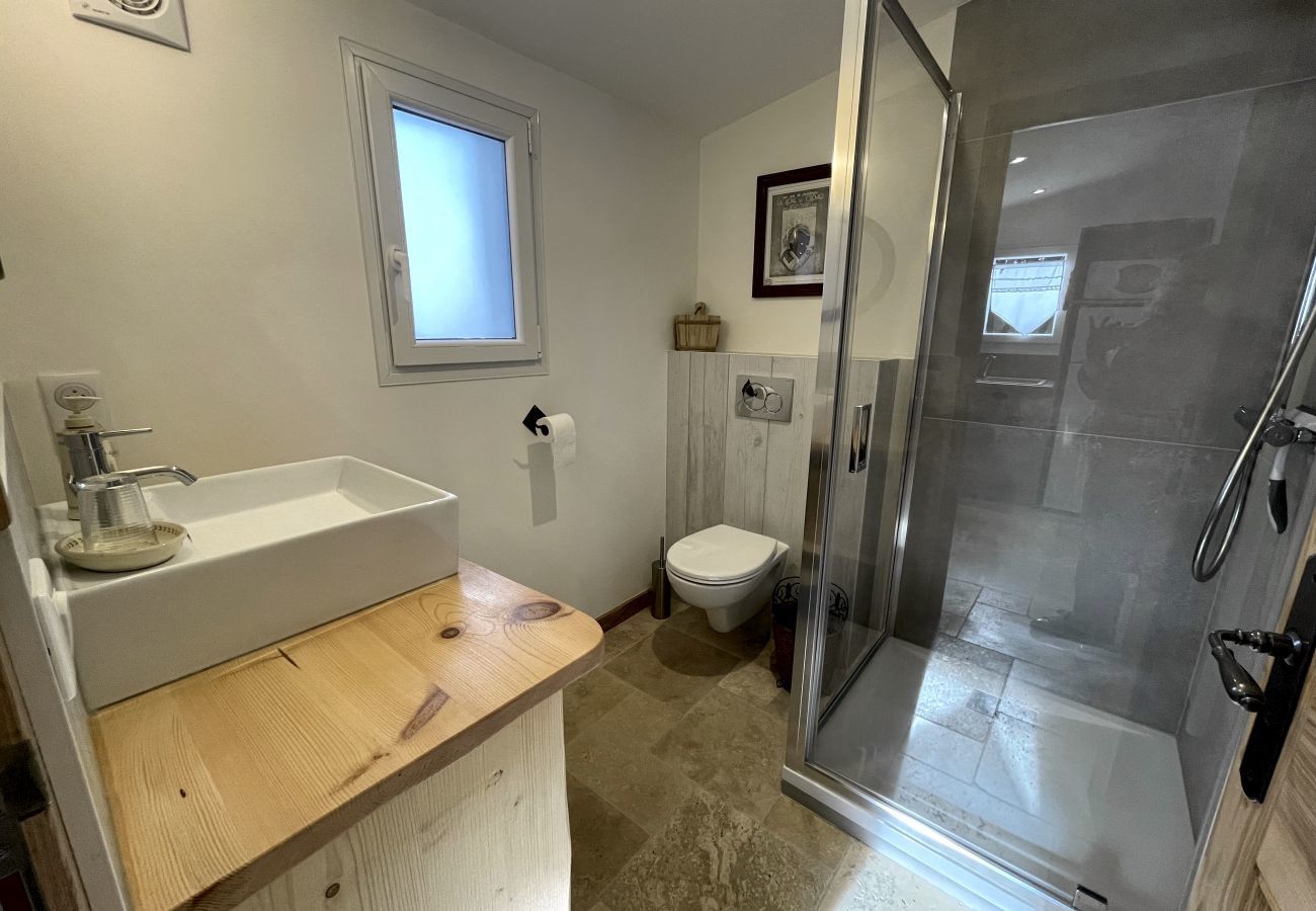 Townhouse in Fox-Amphoux - 