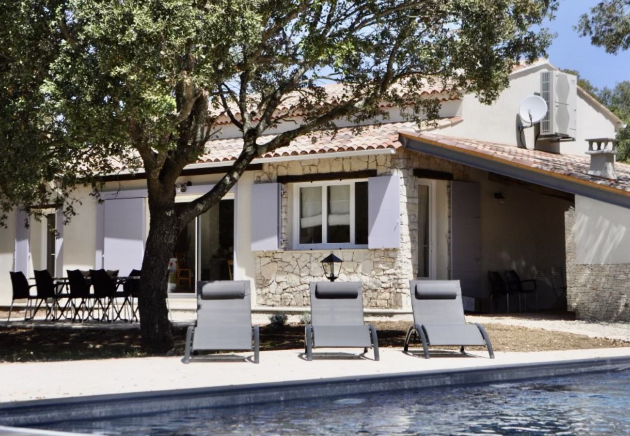 Villa in Fox-Amphoux - 