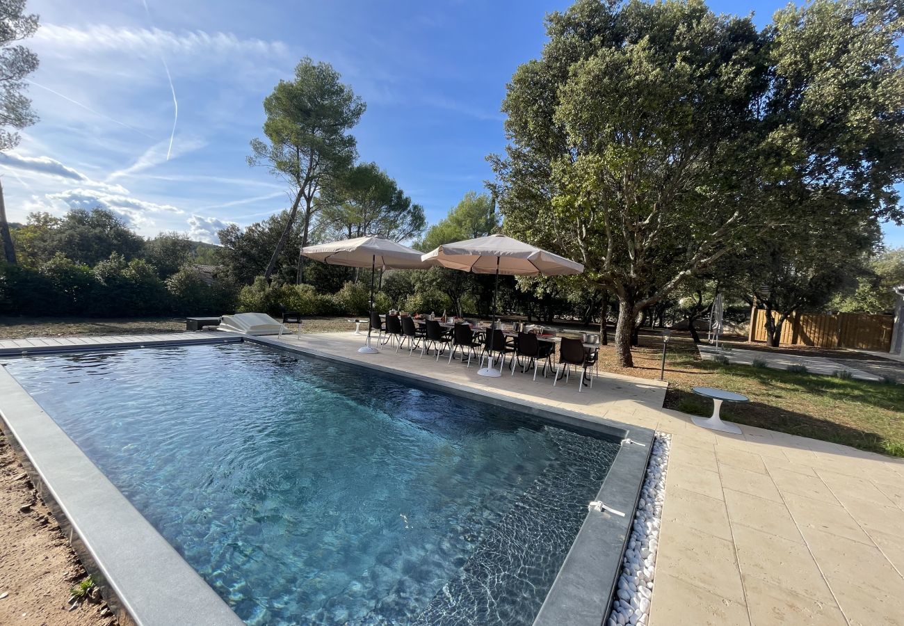 Villa in Fox-Amphoux - 