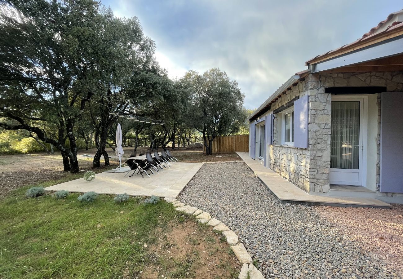 Villa in Fox-Amphoux - 
